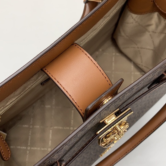 Michael Kors Hamilton Med Satchel Shoulder Crossbody Bag Luggage/Brown Signature - Picture 9 of 16
